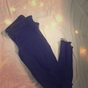 Old Navy ‘Rockstar’ Mid Rise Distressed Jeans